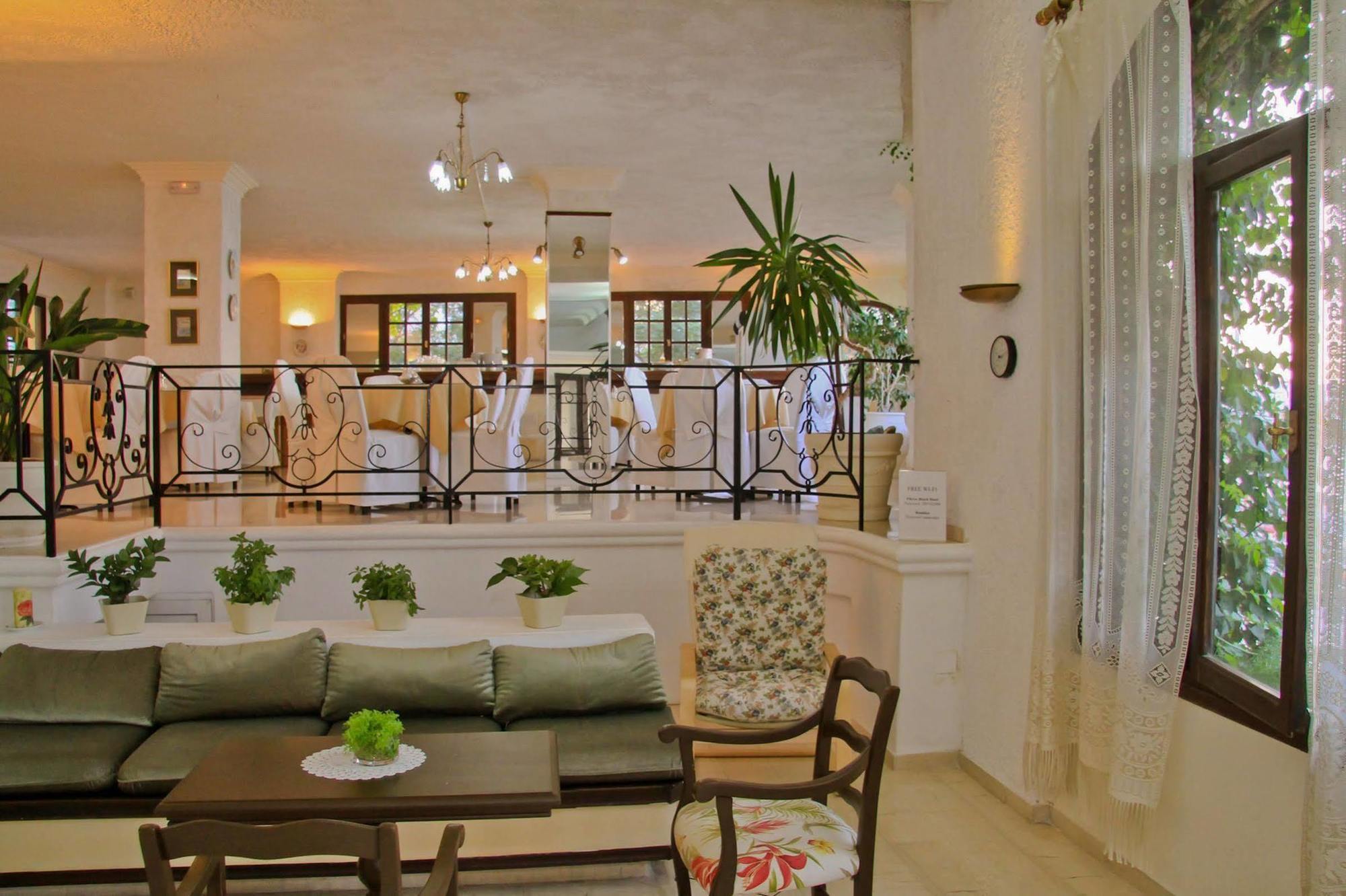 Azure Mare Hotel Limin Chersonisou Exterior foto